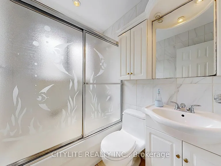 516 Monteith Ave — Photo 21