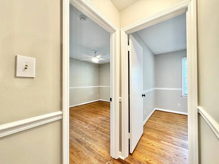 5303 Ainsworth Dr — Photo 9