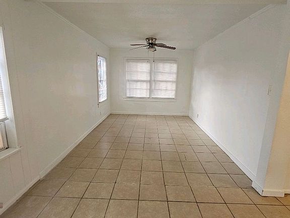 3rd image of 1707 Stanley Dr