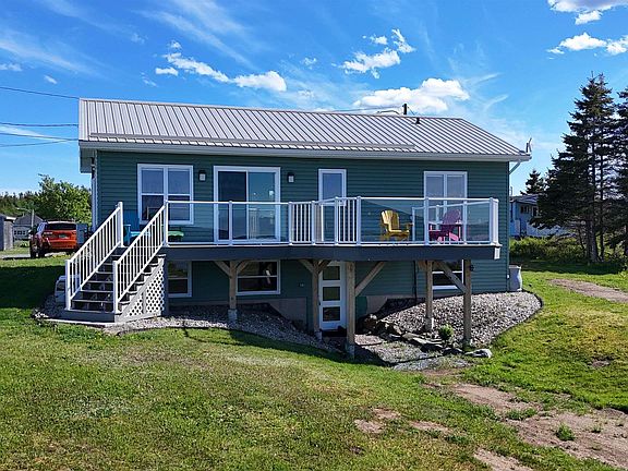 2nd image of 48 Seaview Dr