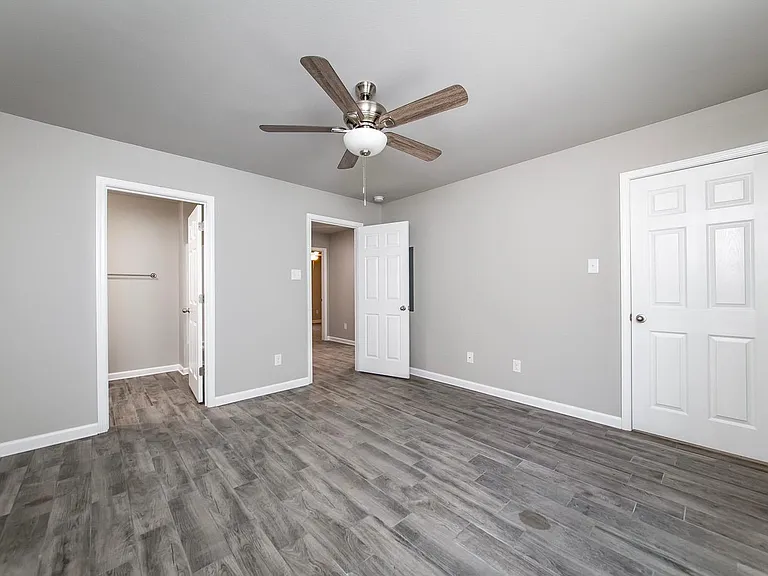 109 Elm St #5 — Photo 35