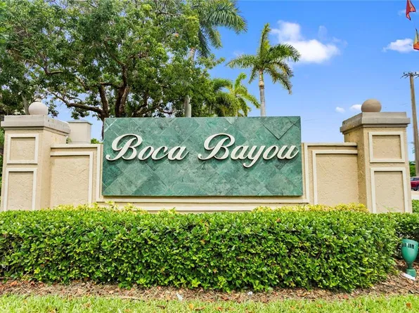 17 Royal Palm Way #6010, Boca Raton, FL 33432