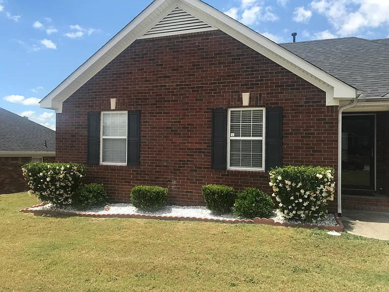 4440 Silverton Rd — Photo 1