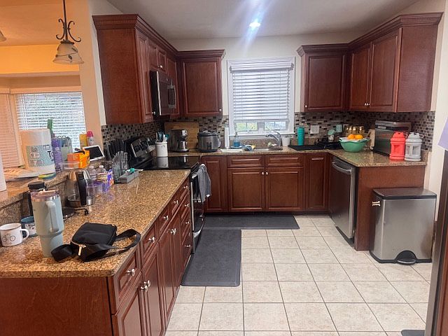 1st image of 410 Salem St #1101