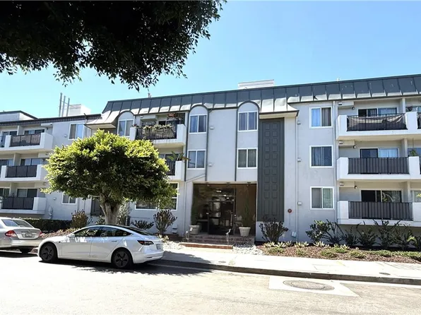 8163 Redlands St APT 44, Playa Del Rey, CA 90293