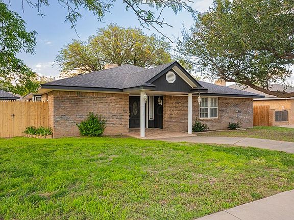 2nd image of 6202 Estacado Ln