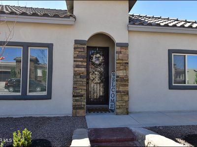 796 Rakas Rd, El Paso, TX, 79928