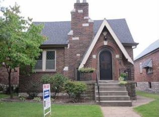 5408 Pernod Ave, Saint Louis, MO 63139