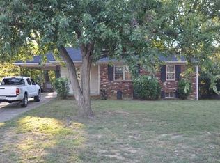 2997 Robbiedon St, Memphis, TN 38128