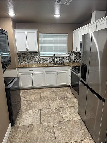 5706 Melody Ln Photo 1