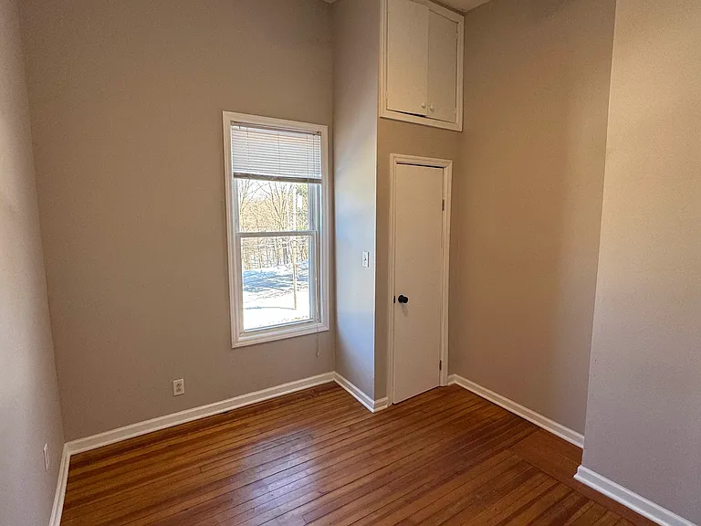 138 Pawling Ave #138 — Photo 15