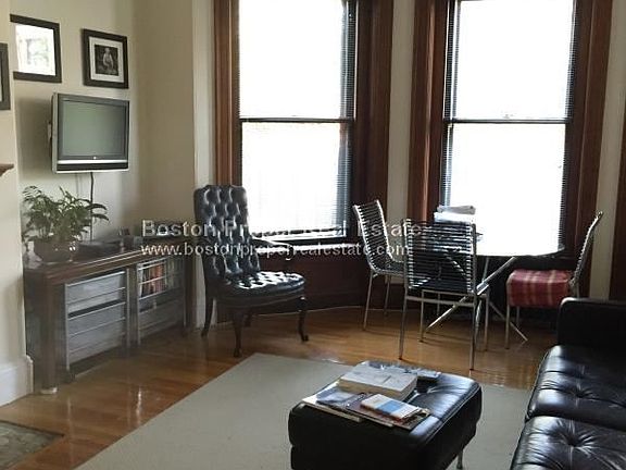 455 Beacon #3 Boston - Back Bay Unit Photo 4