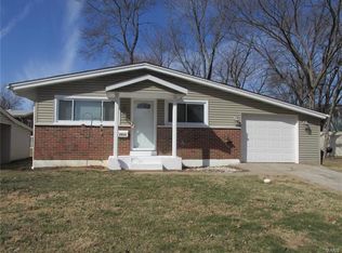2911 Poe Ave, Saint Louis, MO 63114