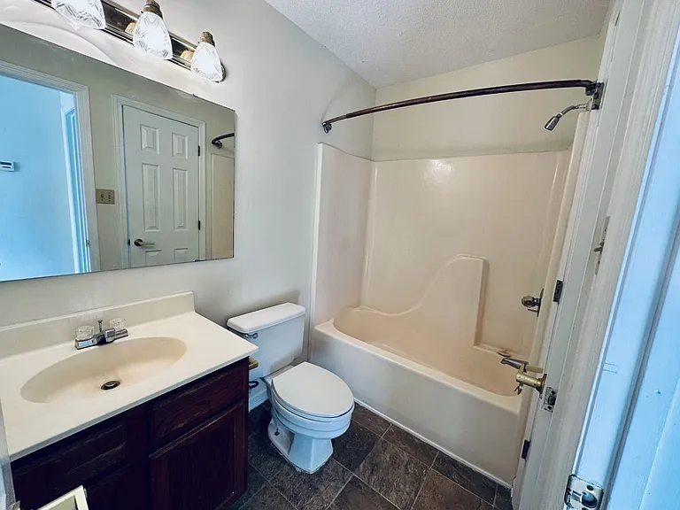 2nd Bathroom_01272023