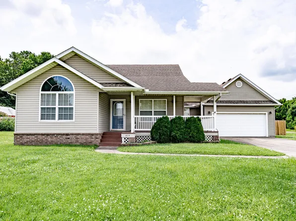 423 Honeysuckle Lane, Monett, MO 65708