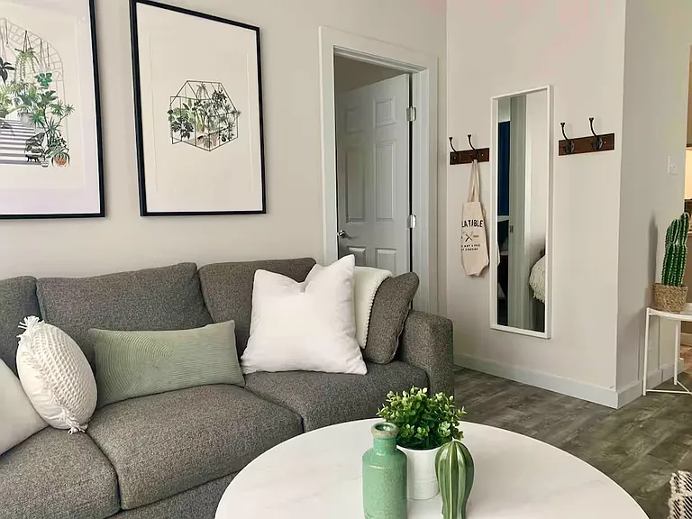 5963 Ross Ave #101 — Photo 1