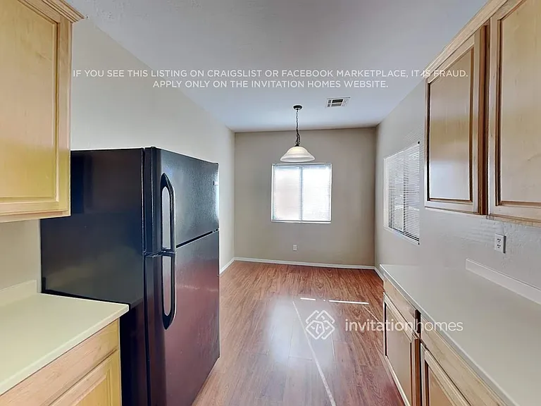 922 W Saint Kateri Ave — Photo 7