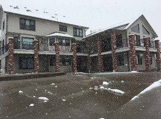 1073 Peak View Dr, Castle Rock, CO 80109