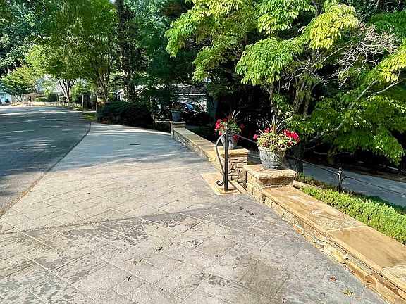 2nd image of 197 Westminster Dr