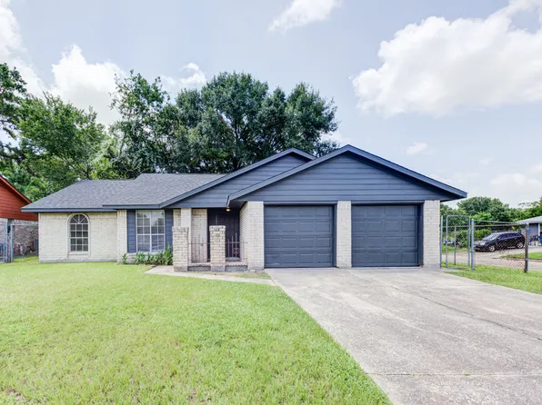 2035 Deerhurst Ln, Houston, TX 77088