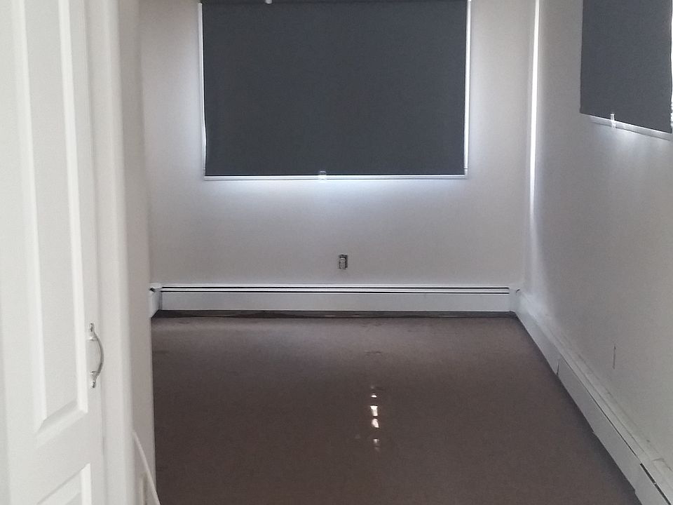 1st image of 604 Broadway Mall