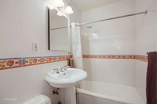 Sold by Corcoran | media 6