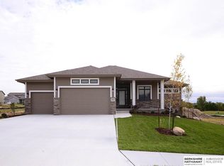 8003 S 196th St, Omaha, NE 68022
