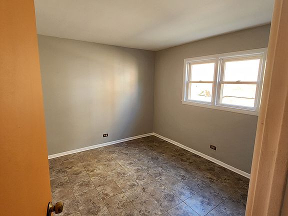 4th image of 2512 S Central Ave APT 2