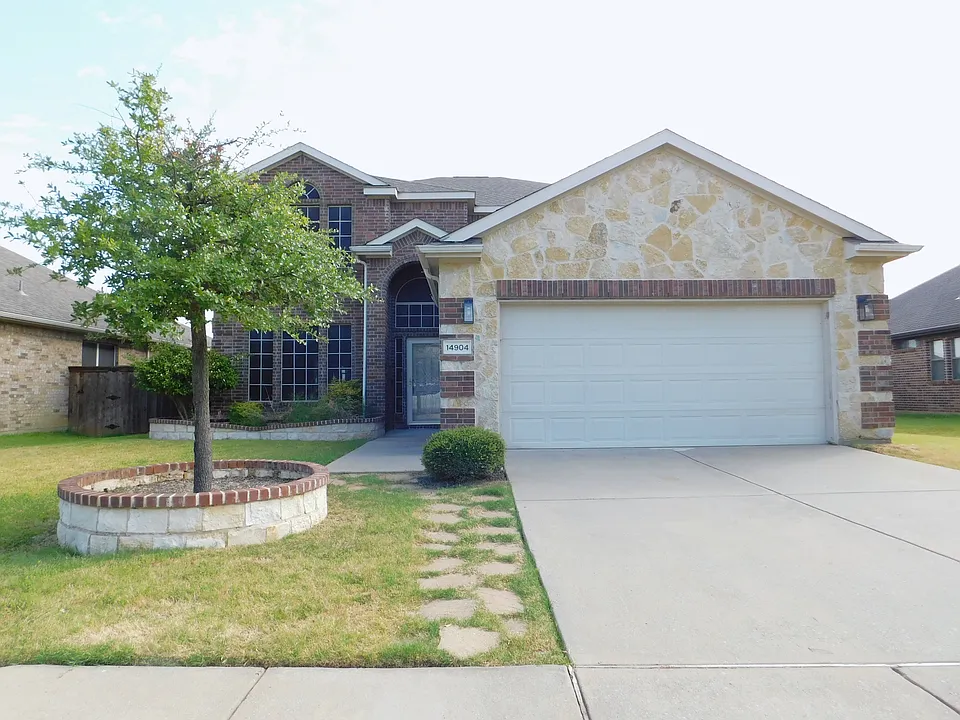 14904 Riverside Dr