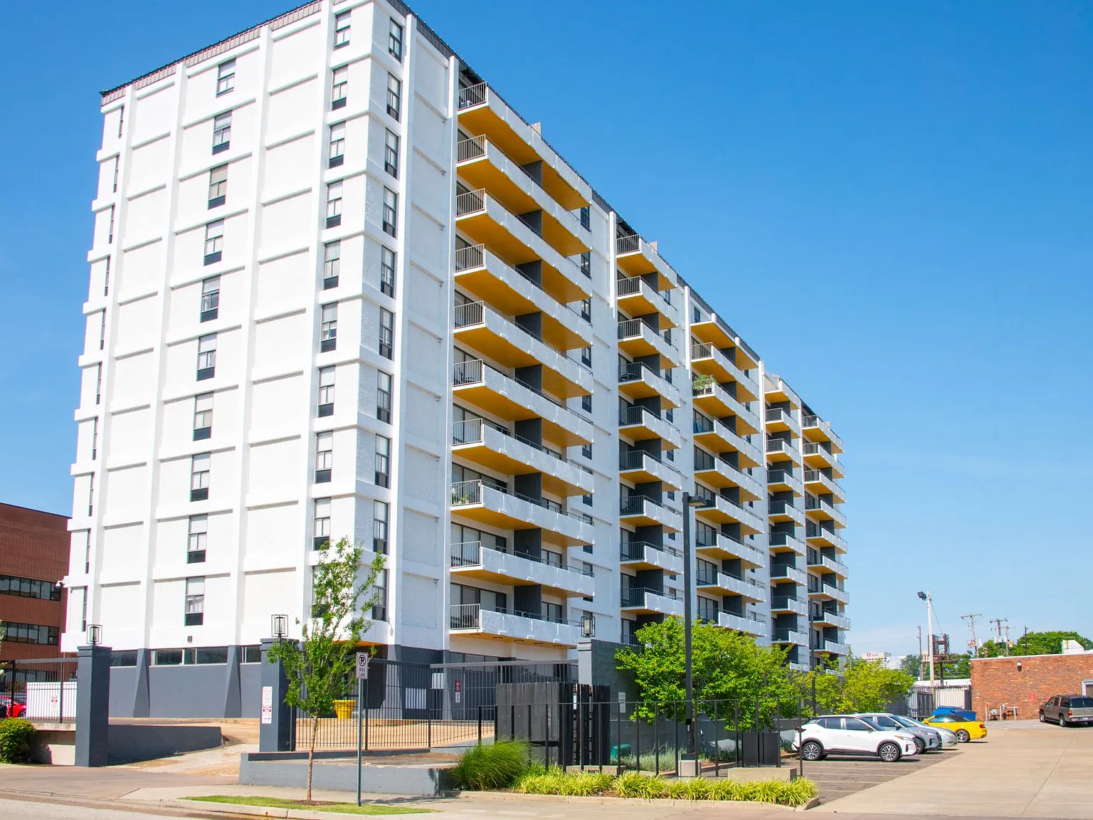 Iris Luxury Apartments — Photo 1