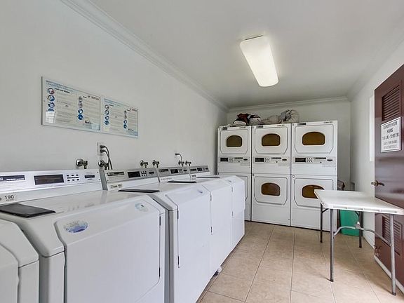 5th image of 6750 Beadnell Way Unit 32