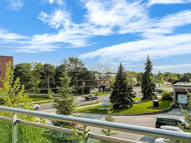 60 Fairfax Cres #315 — Photo 30