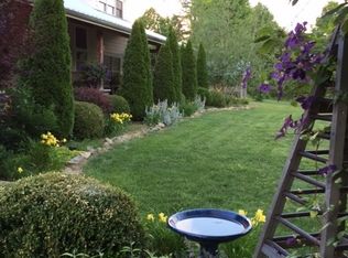 747 Bentley Rd, Campbellsville, KY 42718