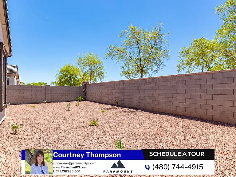 37995 W San Ildefanso Ave — Photo 32