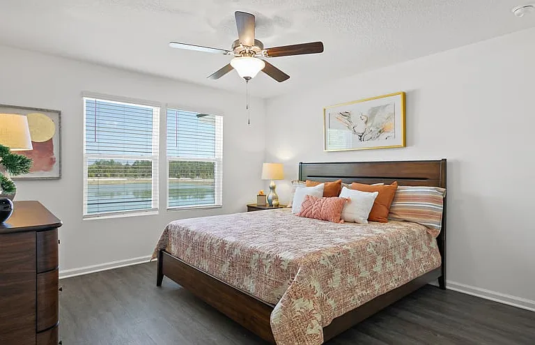 Discovery Trails Townhomes — Photo 4