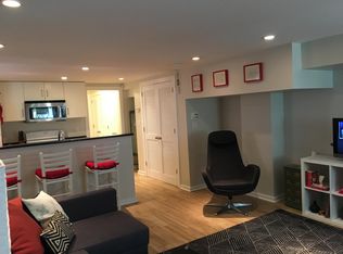 11 U St NW #B, Washington, DC 20001