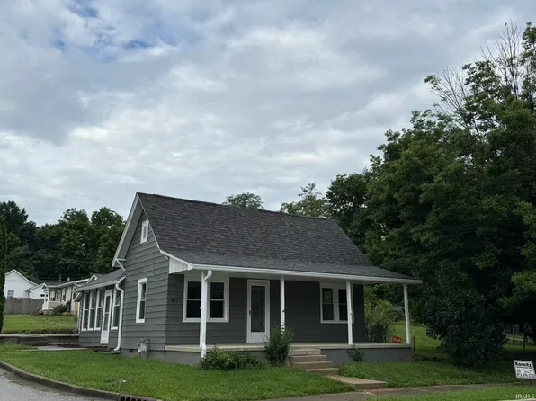 903 W Temperance St, Ellettsville, IN 47429