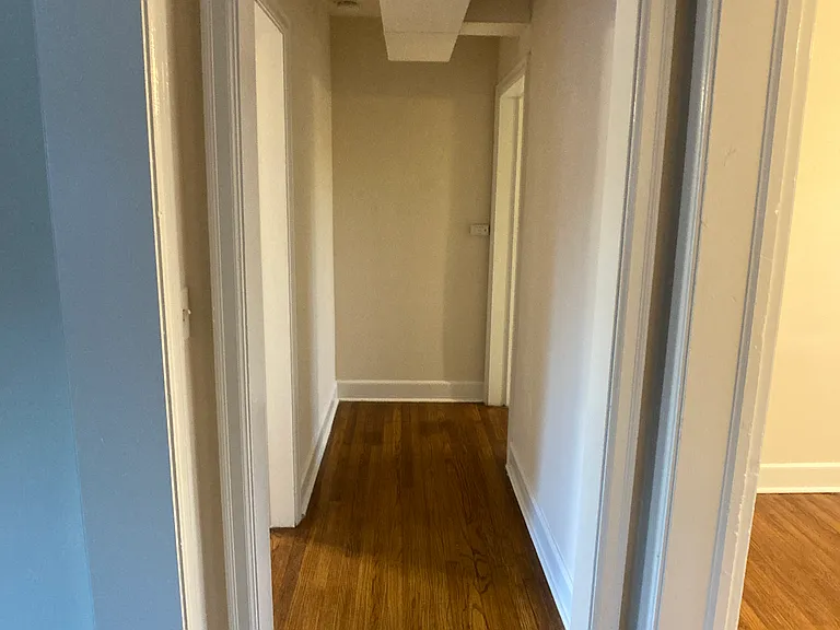 917 Oxmoor Rd #201 — Photo 40