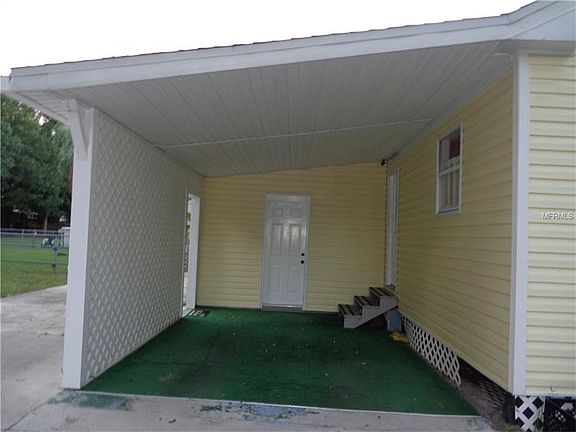 3rd image of 801 18th Ave W
