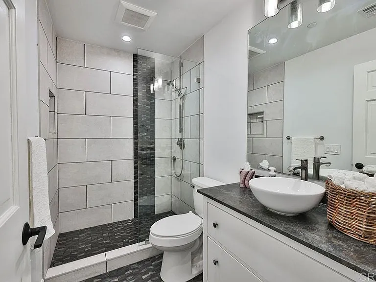1099 1st St #420 — Photo 13