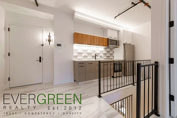Rented by Evergreen Apartments BK | media 24