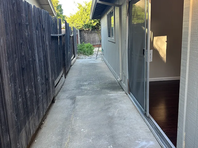 6827 Trovita Way #6827 — Photo 15