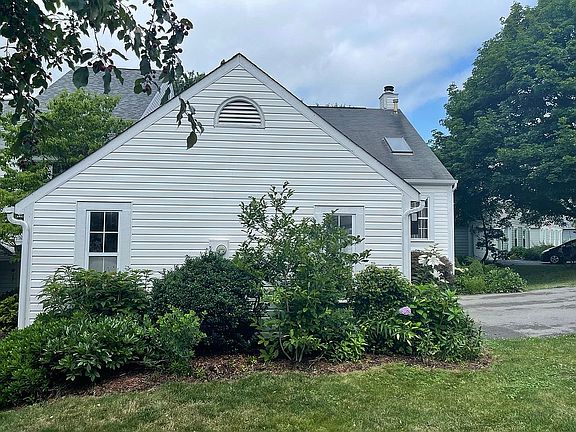 Side Yard Space 