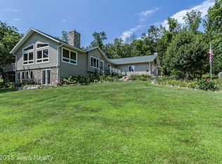 1543 Quarry Trl, Winterset, IA 50273