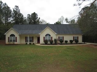 1279 Coan Dr, Locust Grove, GA 30248