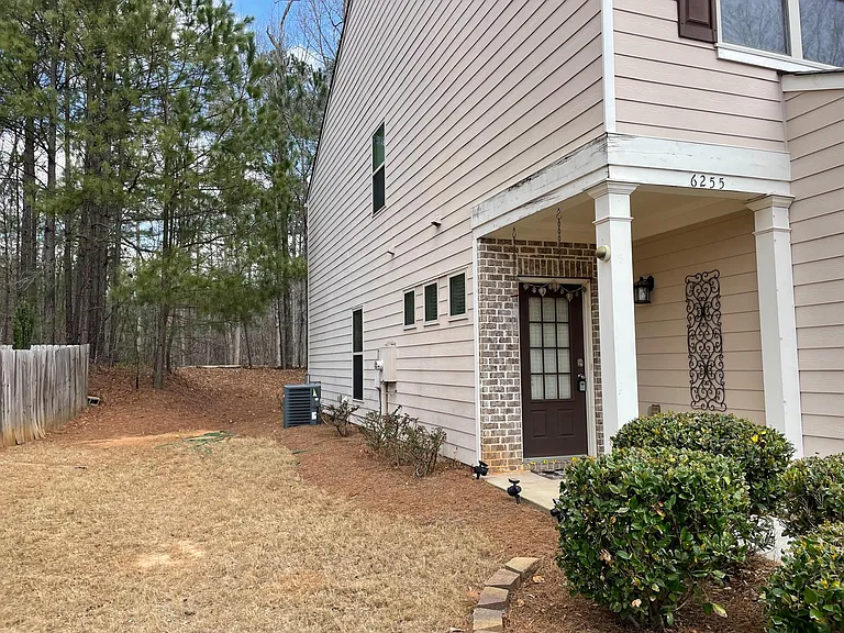 6255 Crested Moss Dr — Photo 5