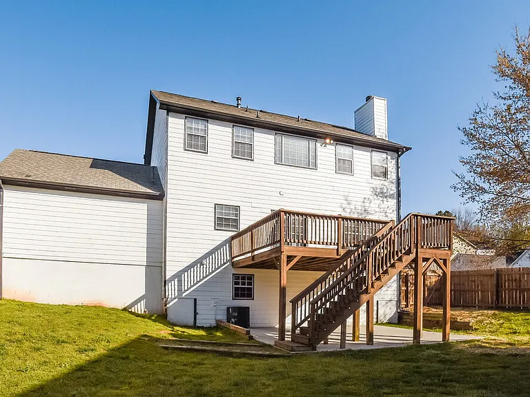 2282 Martingale Ln — Photo 18