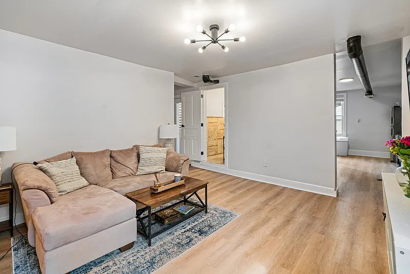 2 bed, 2.0 bath, $1,425 — Photo 3