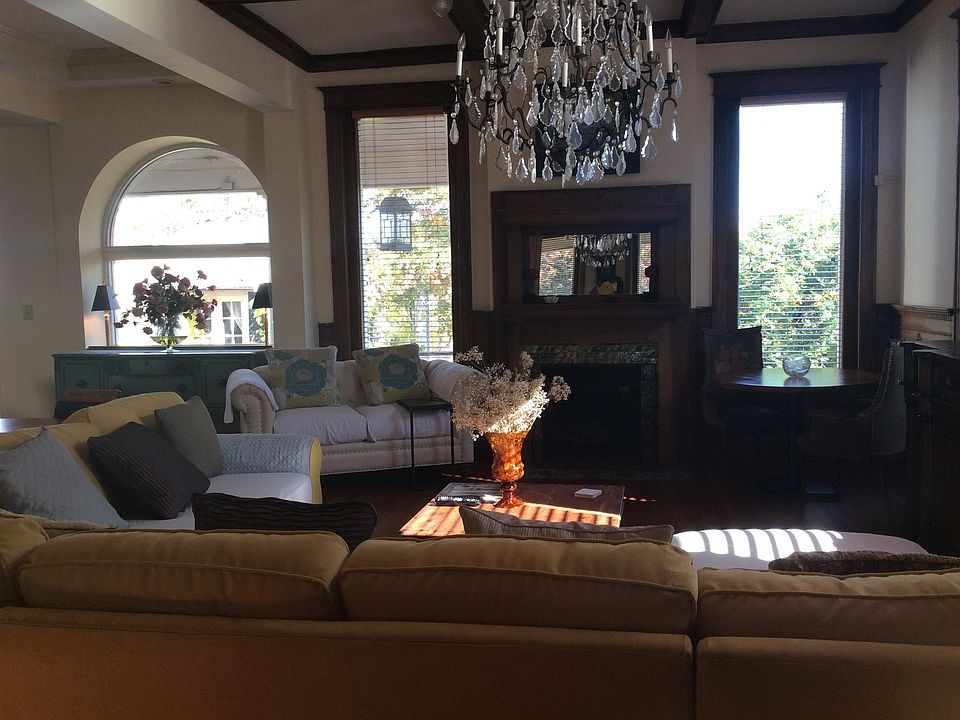 Total of 6800 Square Feet