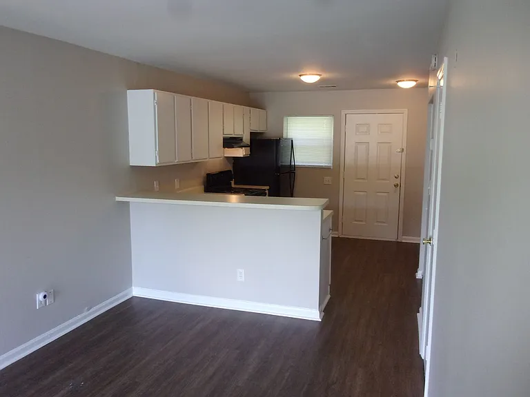 1478 Flintwood Dr — Photo 2